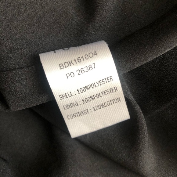 Tobi DENITZA BLACK LACE SKATER DRESS - Picture 7 of 7